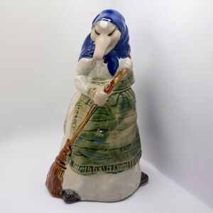 R.J Drinkwater Kitchen Witch Utensil Holder Babushka 80s Baba Yaga, RARE 10"